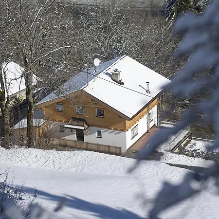 別荘 Bergchalet Emberg Mit Sauna *